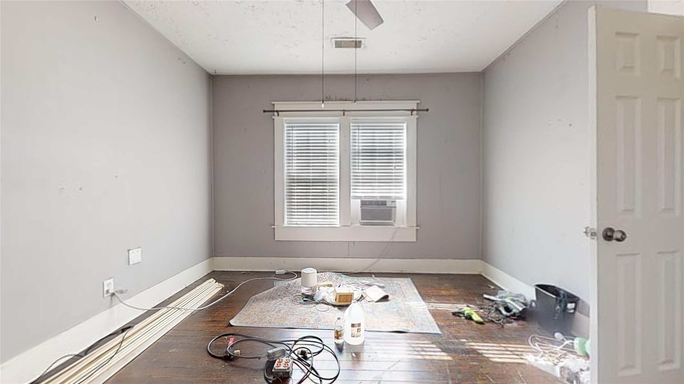 1638 Tabor Street Houston, TX 77009 - Photo 20 of 29