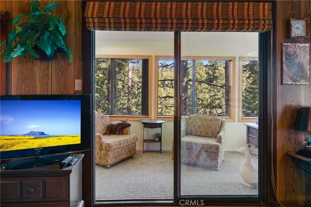 $330,000 | 26314 Jacqueline Road, Twin Peaks, CA 92391