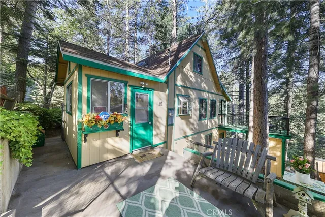 $330,000 | 26314 Jacqueline Road, Twin Peaks, CA 92391