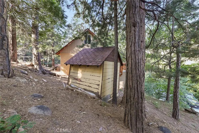 $330,000 | 26314 Jacqueline Road, Twin Peaks, CA 92391