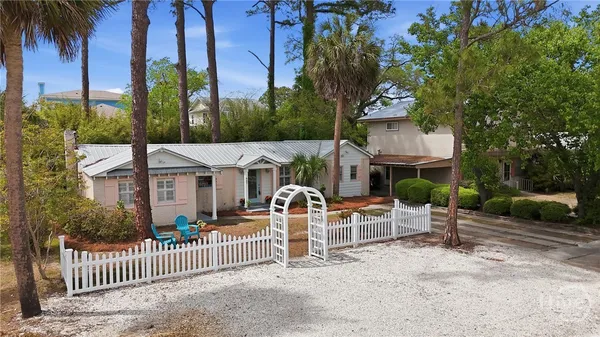 $649,900 | 607 Jones Avenue, Tybee Island, GA 31328