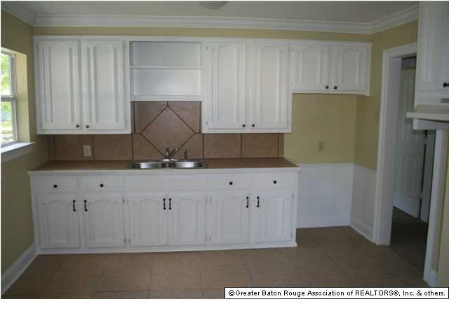 1957 Rhodes Avenue Baton Rouge, LA 70802 - Photo 2 of 12