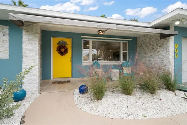 a view of a entryway front of house