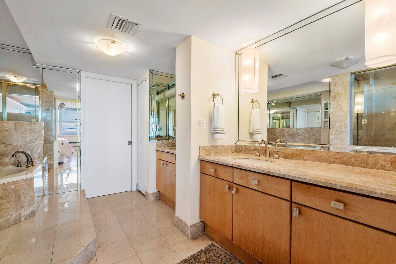 3000 South Ocean Boulevard, Unit 601 Boca Raton, FL 33432 - Photo 18 of 37 013-3000SouthOceanBoulevard-BocaRaton-FL