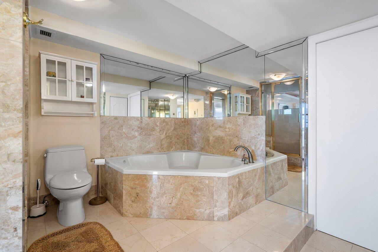 3000 South Ocean Boulevard, Unit 601 Boca Raton, FL 33432 - Photo 19 of 37 014-3000SouthOceanBoulevard-BocaRaton-FL