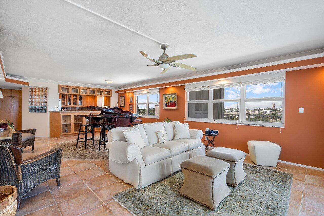 3000 South Ocean Boulevard, Unit 601 Boca Raton, FL 33432 - Photo 6 of 37 004-3000SouthOceanBoulevard-BocaRaton-FL