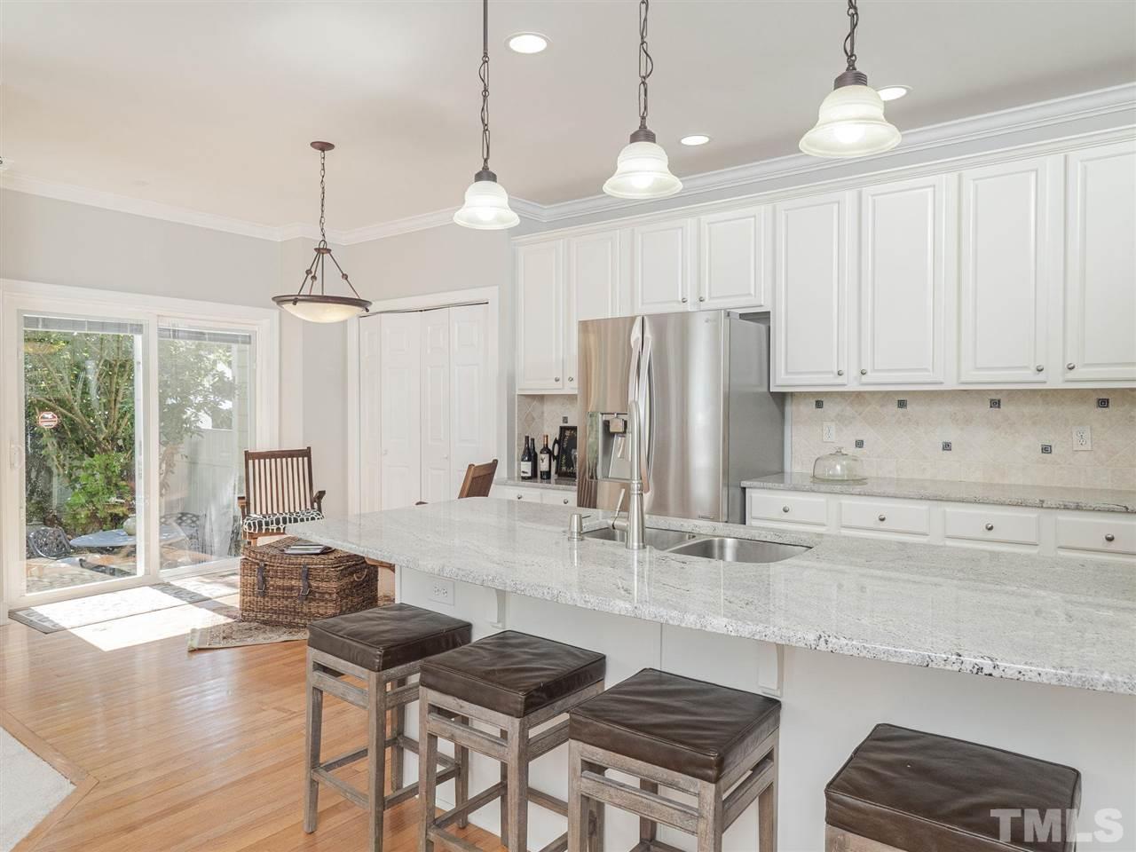 2318 St Paul's Square Raleigh, NC 27614 - Photo 9 of 25 Kitchen with beautiful granite