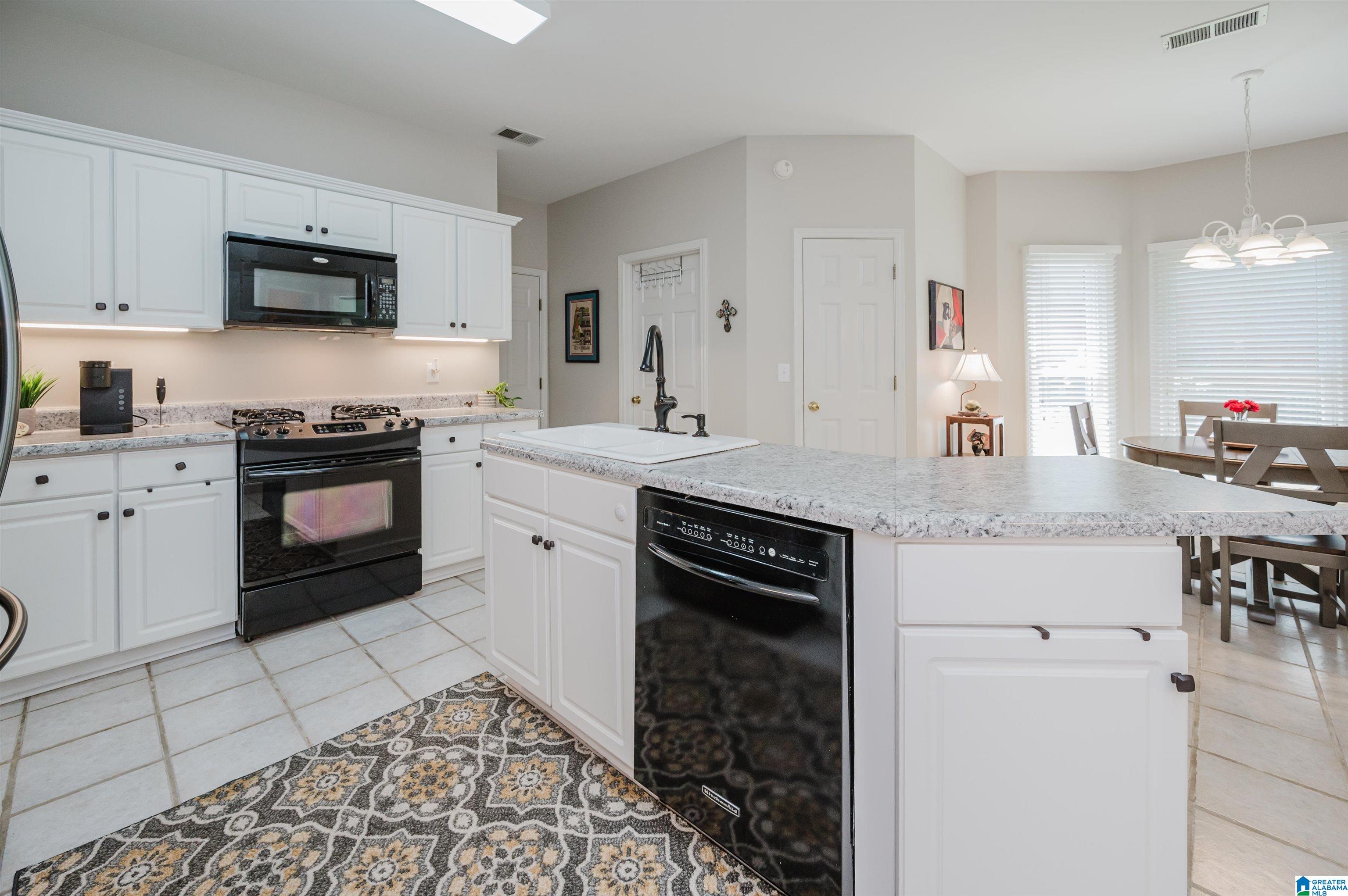 454 Eaton Road Birmingham, AL 35242 - Photo 12 of 40