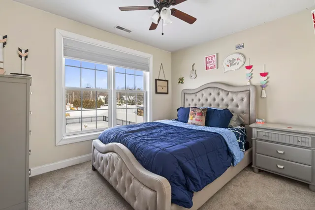 $930,000 | 1 Scenic Lane, Hudson, NH 03051