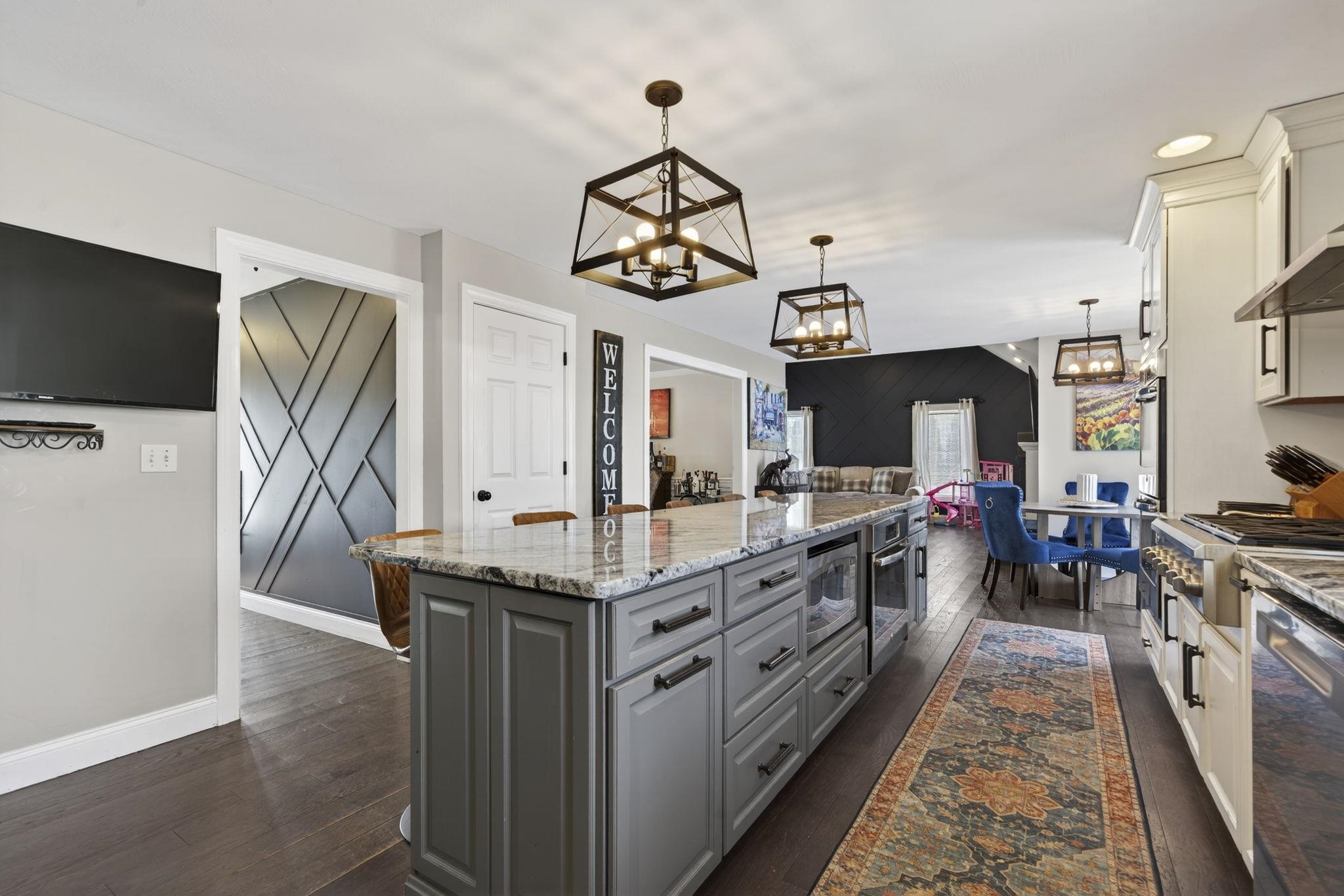 1 Scenic Lane Hudson, NH 03051 - Photo 5 of 60