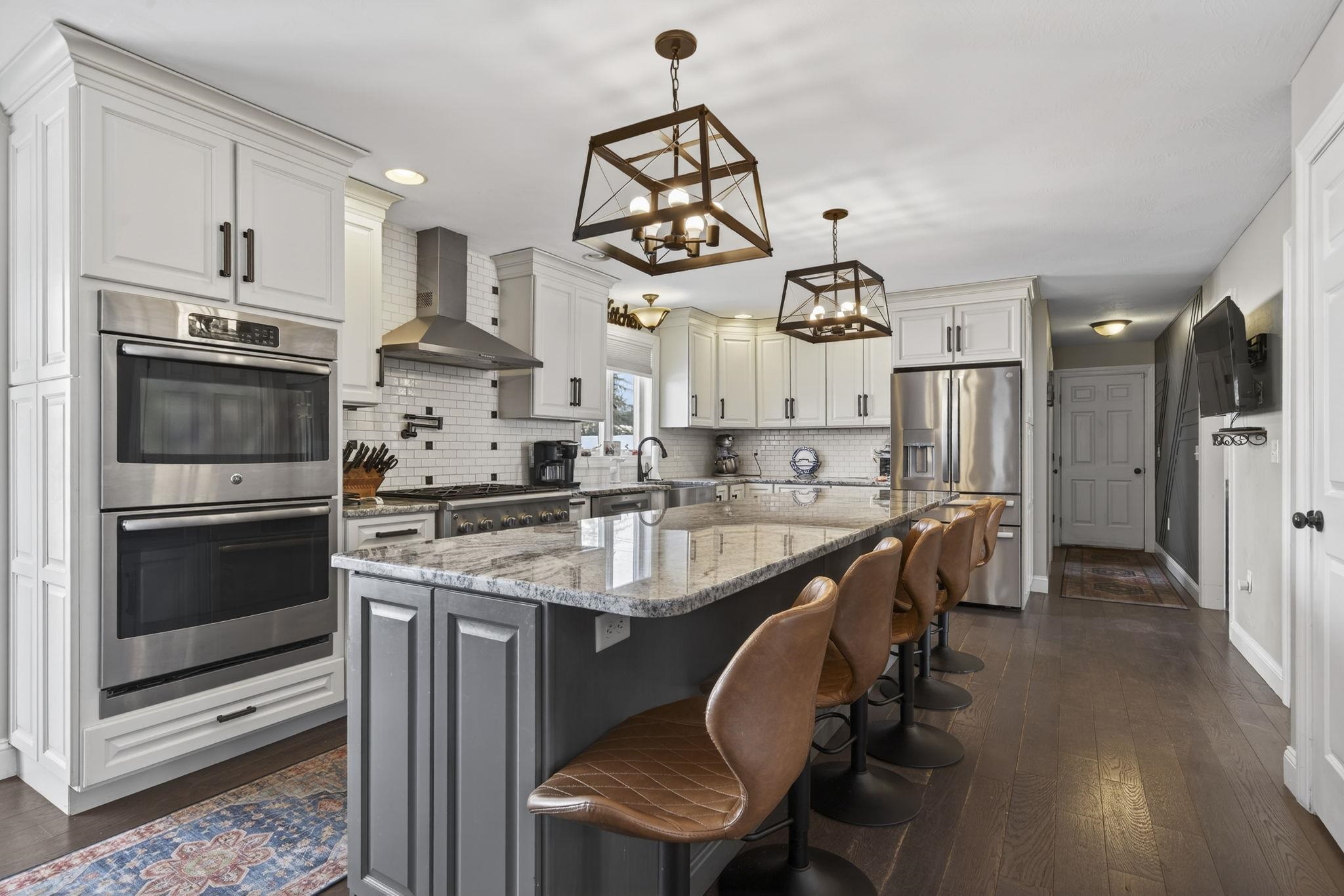 1 Scenic Lane Hudson, NH 03051 - Photo 7 of 60