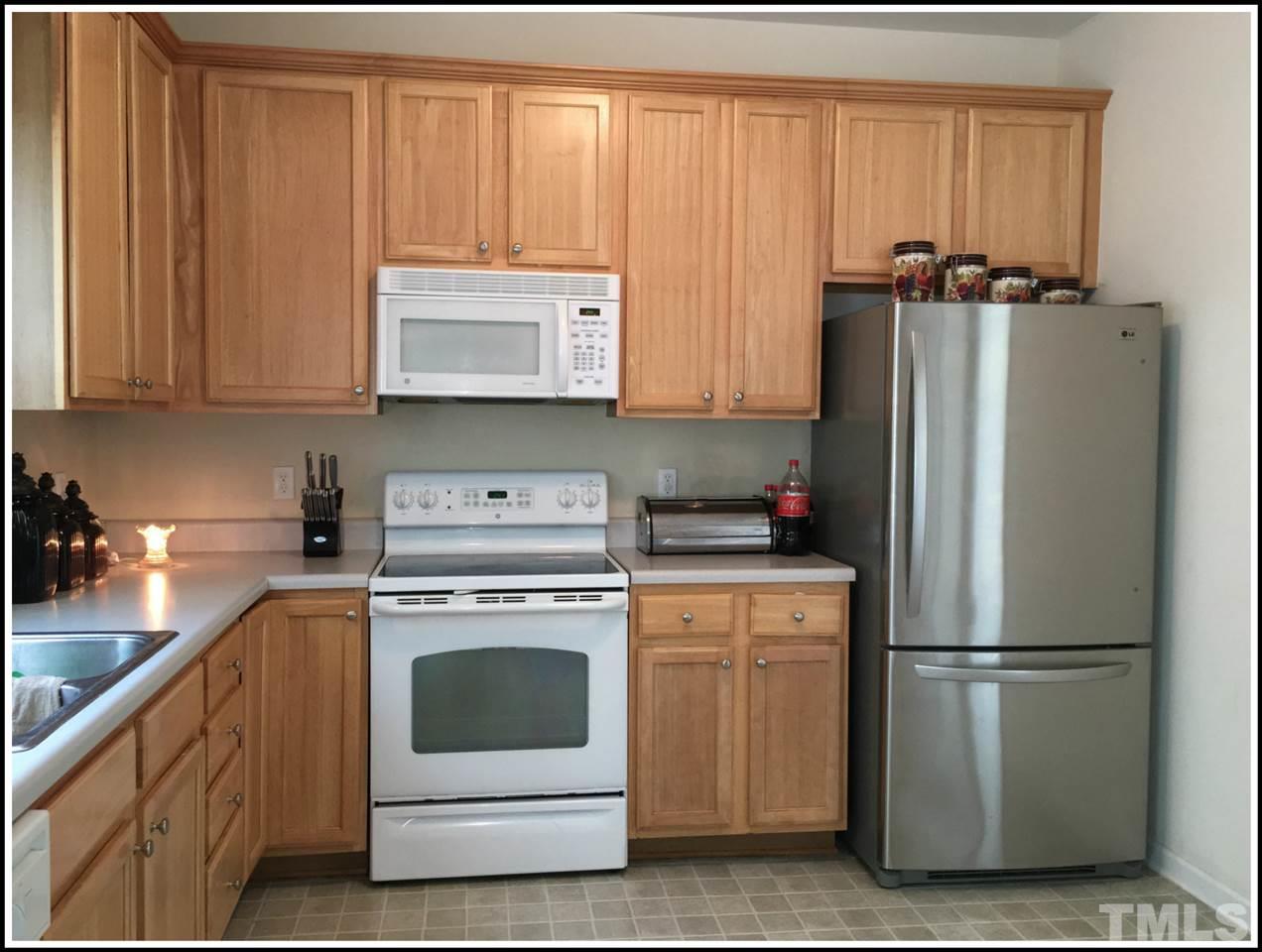 161 Longbay Street Garner, NC 27529 - Photo 3 of 9