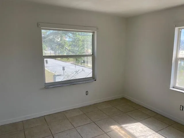 $1,100 | 2322 Stone Street, Unit 5, Melbourne, FL 32901