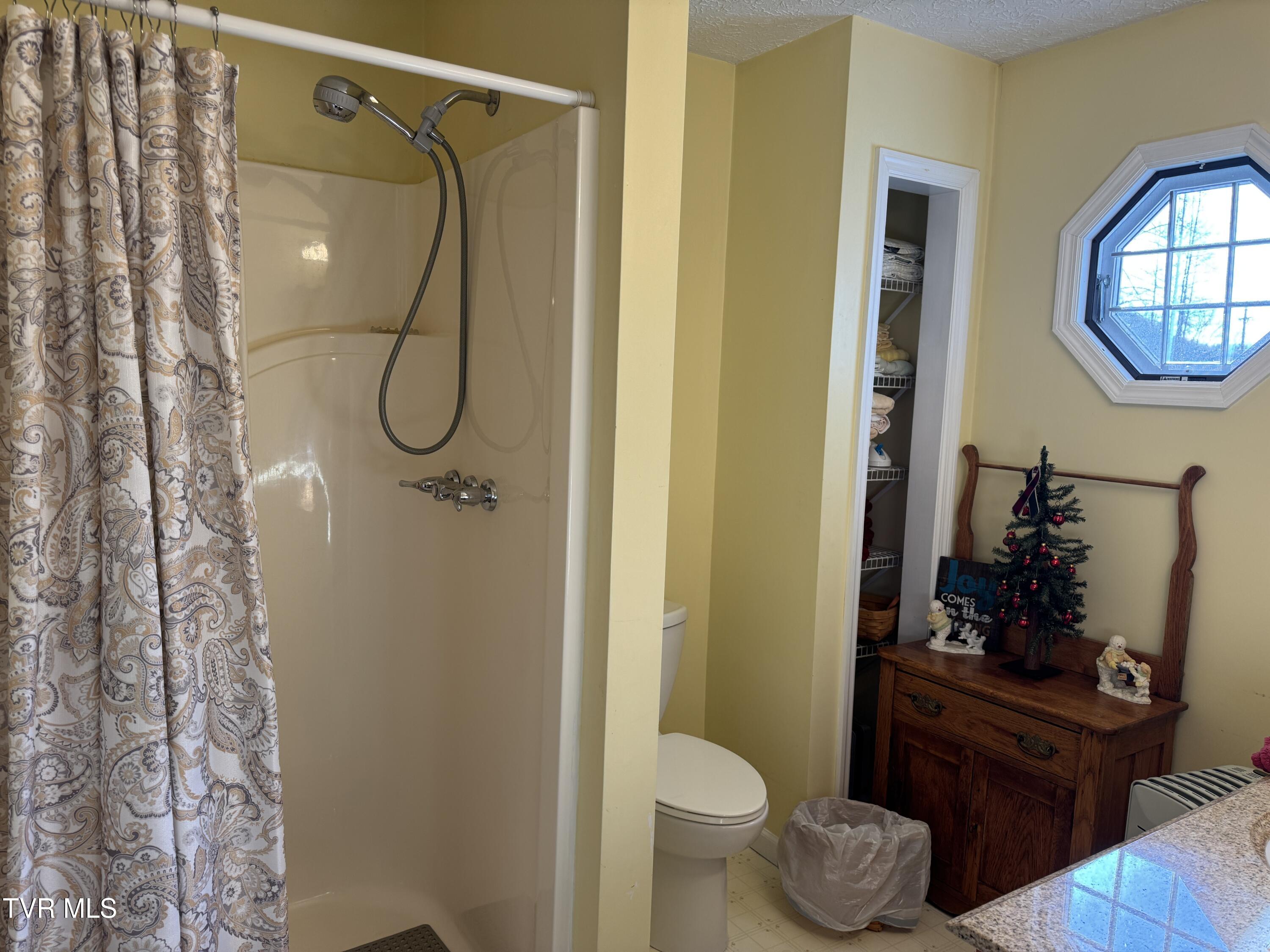 9629 Meade Fork Road Pound, VA 24279 - Photo 11 of 27 IMG_5419