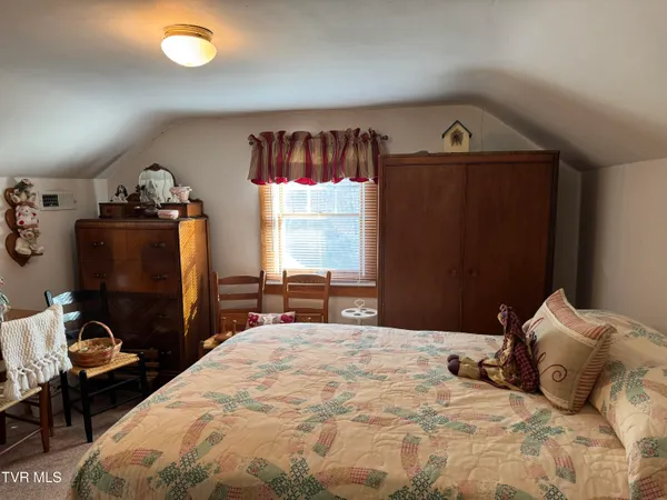 $144,500 | 9629 Meade Fork Road, Pound, VA 24279
