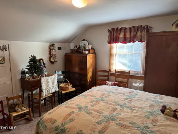 $144,500 | 9629 Meade Fork Road, Pound, VA 24279