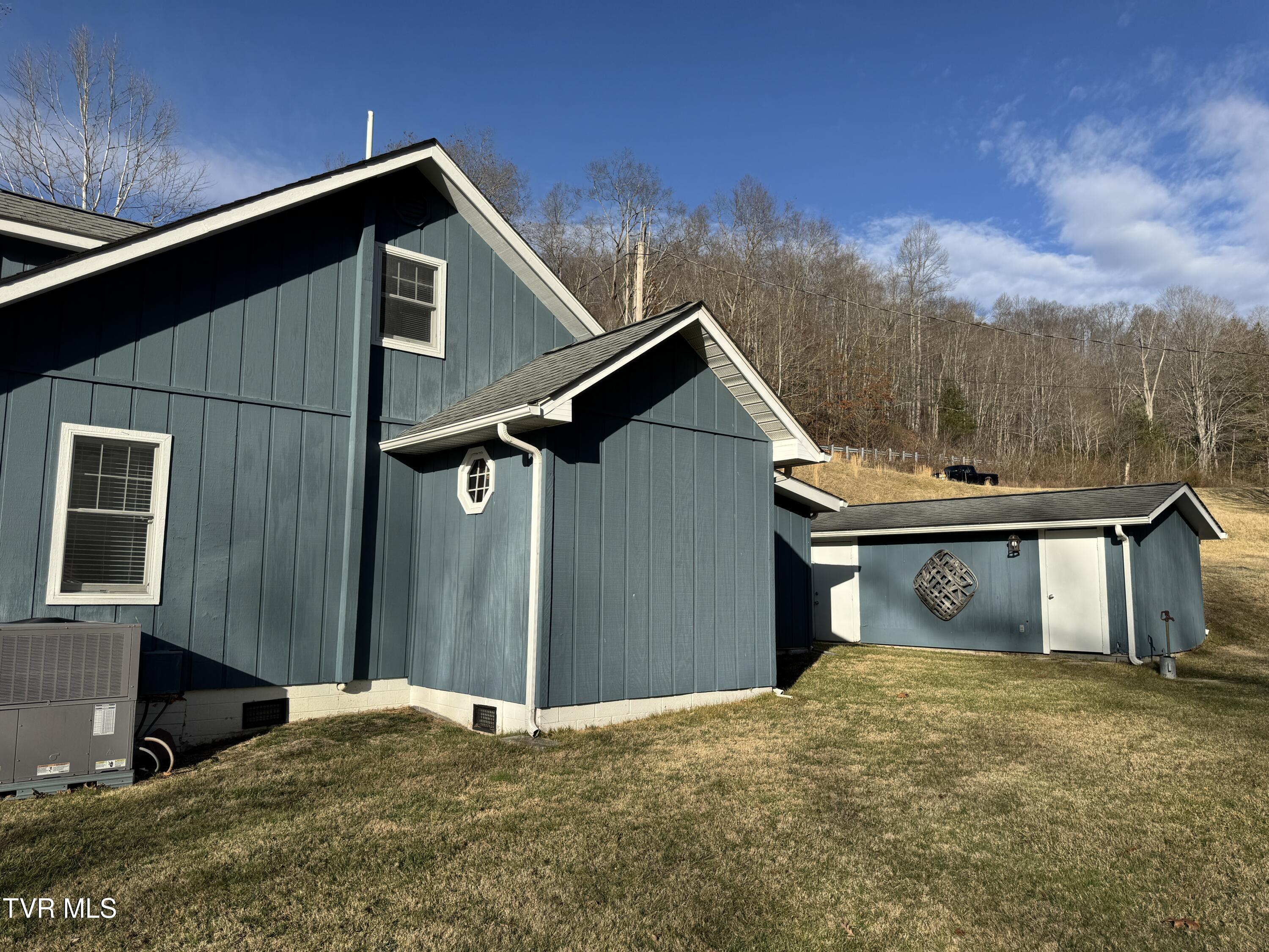 9629 Meade Fork Road Pound, VA 24279 - Photo 21 of 27 IMG_5442