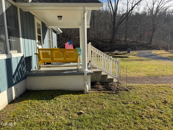 $144,500 | 9629 Meade Fork Road, Pound, VA 24279