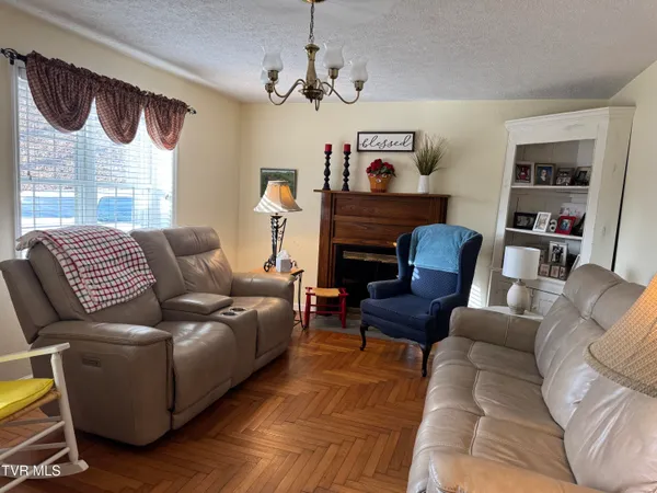 $144,500 | 9629 Meade Fork Road, Pound, VA 24279