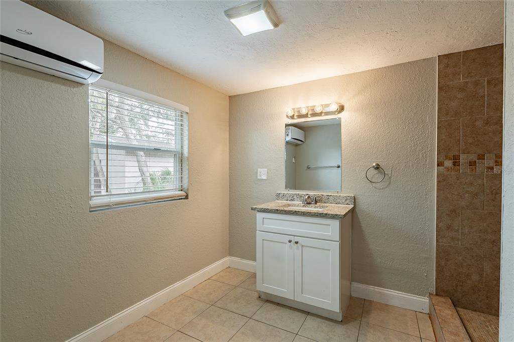 1025 Ferndell Road Orlando, FL 32808 - Photo 10 of 22 Gallery Image 10