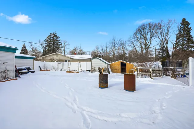 $319,900 | 750 Southampton Court, Auburn Hills, MI 48326