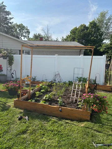 $319,900 | 750 Southampton Court, Auburn Hills, MI 48326