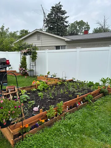 $319,900 | 750 Southampton Court, Auburn Hills, MI 48326