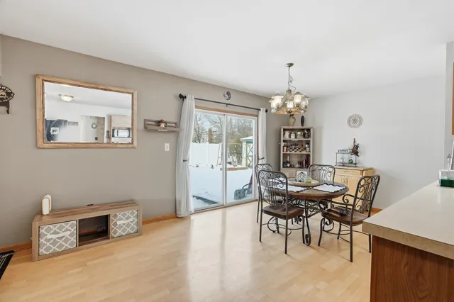 $319,900 | 750 Southampton Court, Auburn Hills, MI 48326