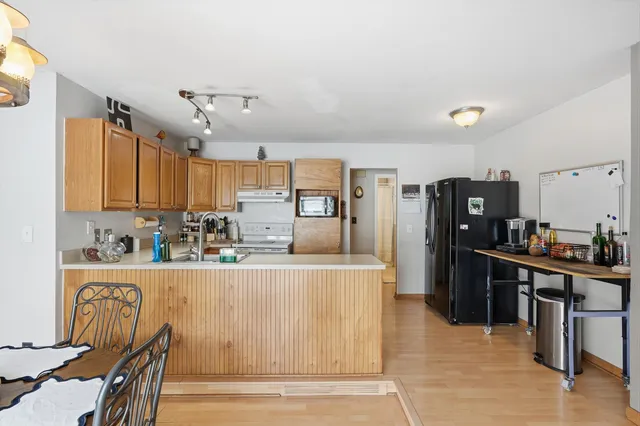 $319,900 | 750 Southampton Court, Auburn Hills, MI 48326