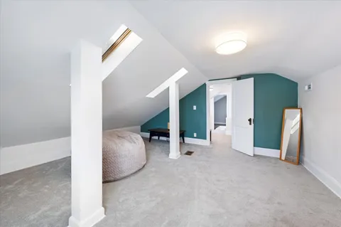 $695,000 | 272 North Willow Road, Elmhurst, IL 60126