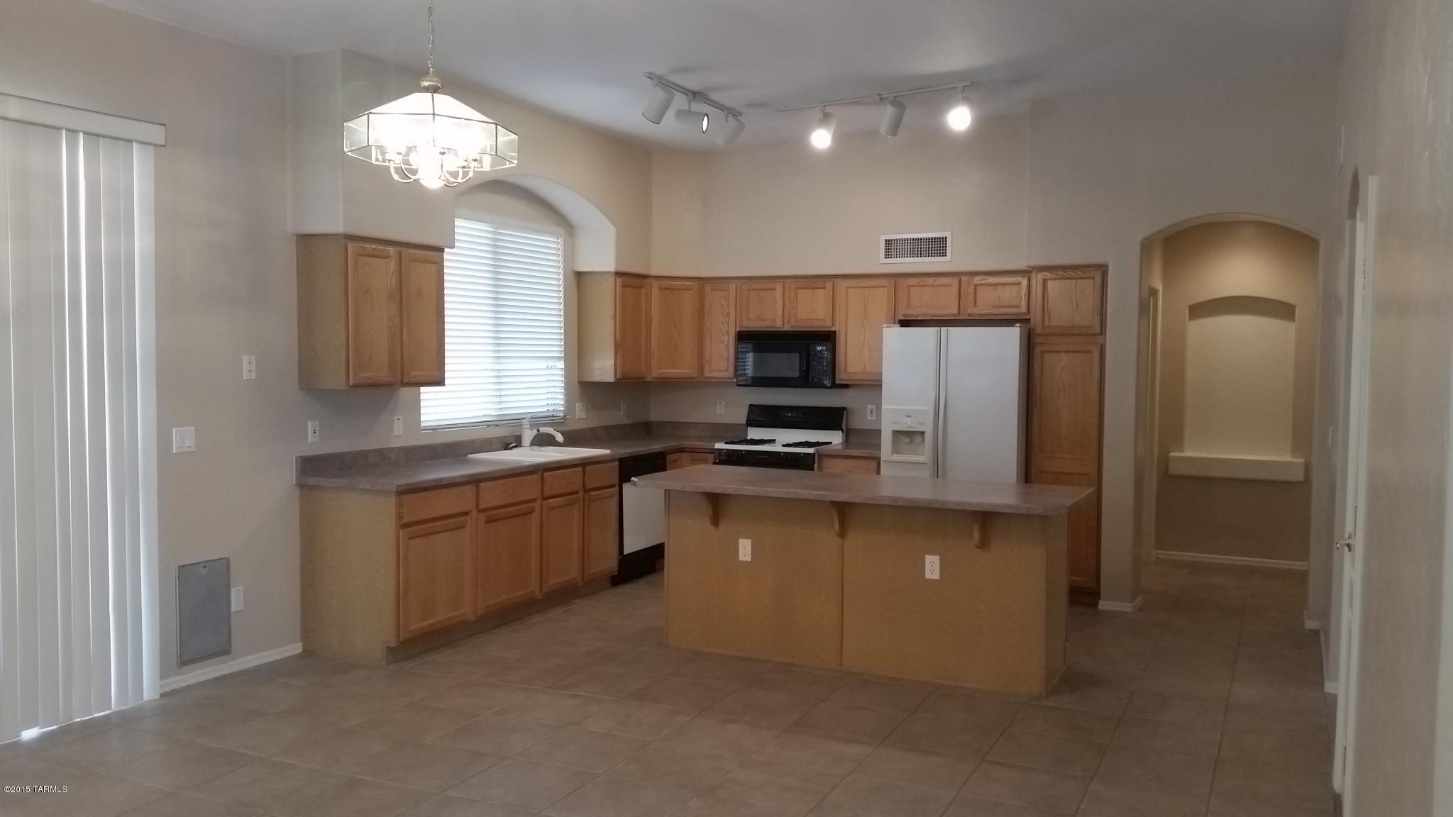 526 West Windowmaker Road Tucson, AZ 85737 - Photo 6 of 21