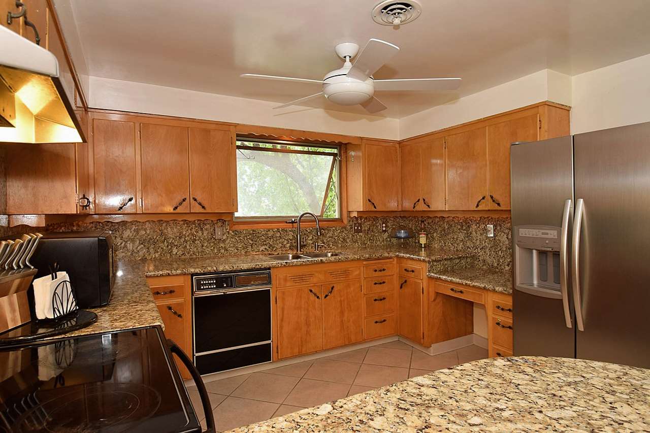4004 West Taft Drive Spokane, WA 99208 - Photo 5 of 20