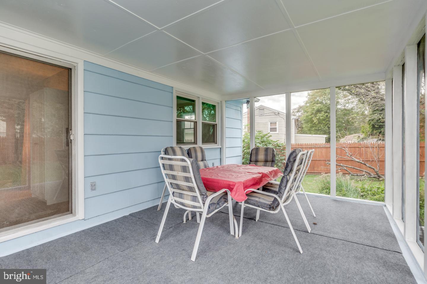 18 Evergreen Road Stratford, NJ 08084 - Photo 20 of 28 Screened in porch