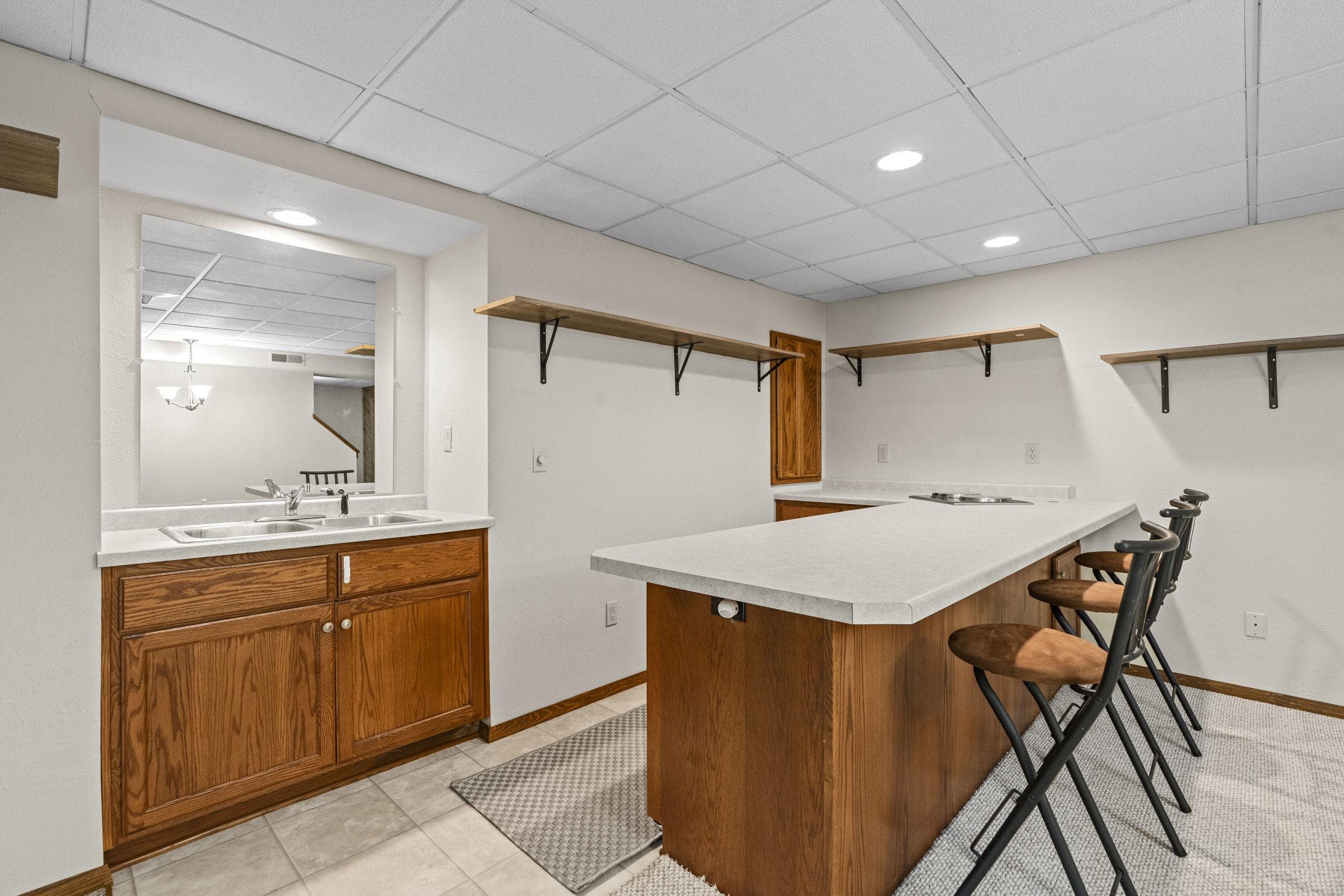 921 Divot Place Green Bay, WI 54313 - Photo 33 of 66