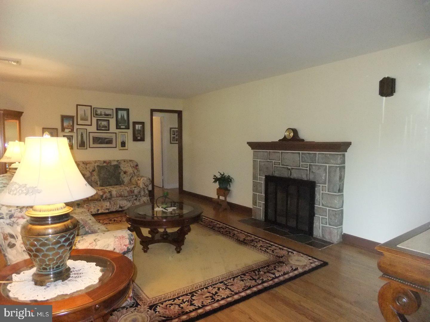 445 Buchert Road Pottstown, PA 19464 - Photo 5 of 22 Gallery Image 5