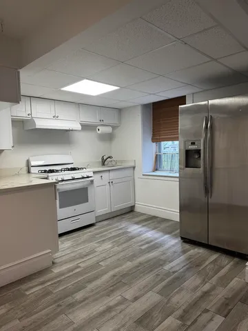 $2,100 | 250 Broad Avenue, Unit GRD, Leonia, NJ 07605