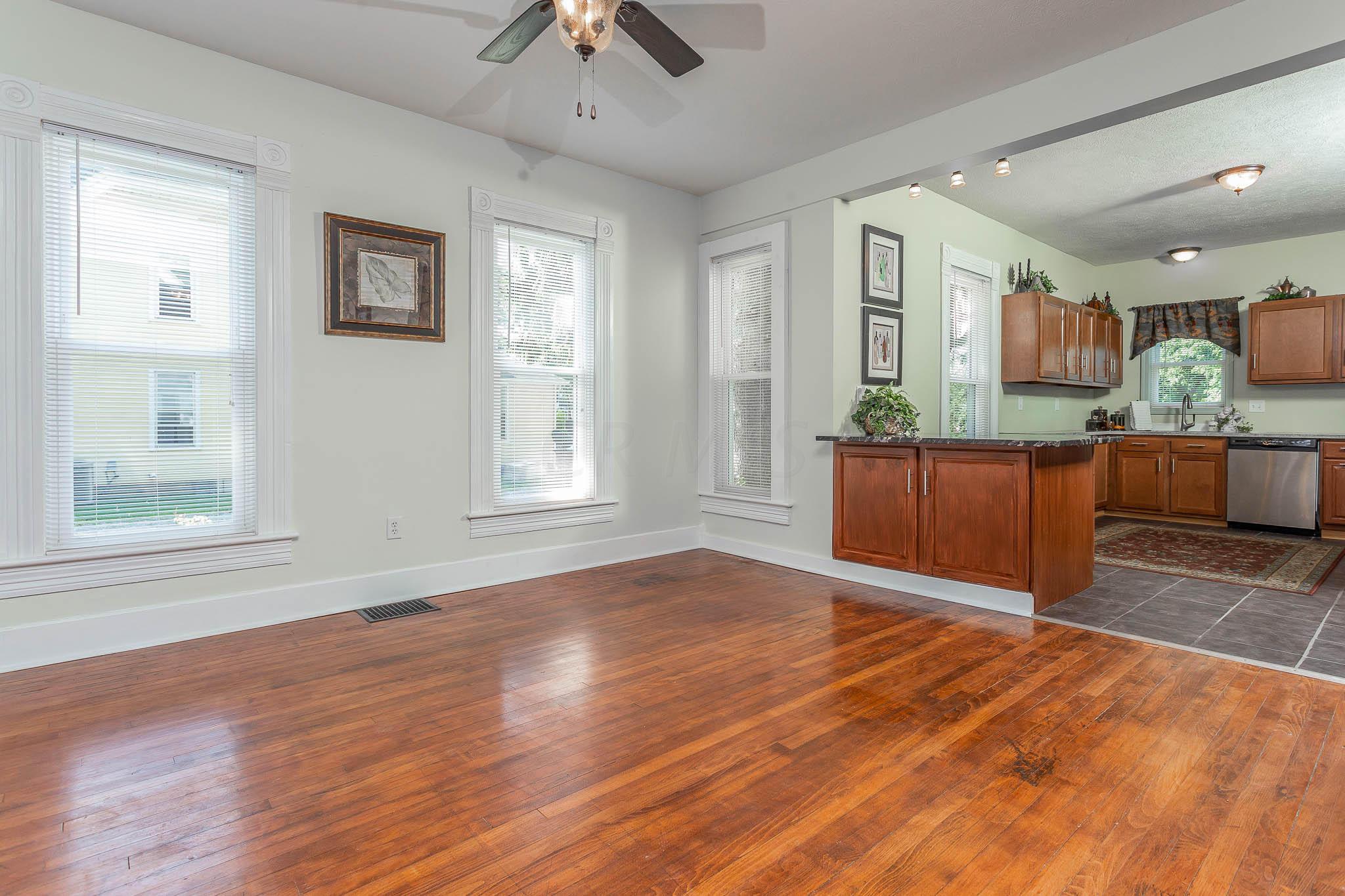 422 Cleveland Road West Huron, OH 44839 - Photo 11 of 37 Gallery Image 11