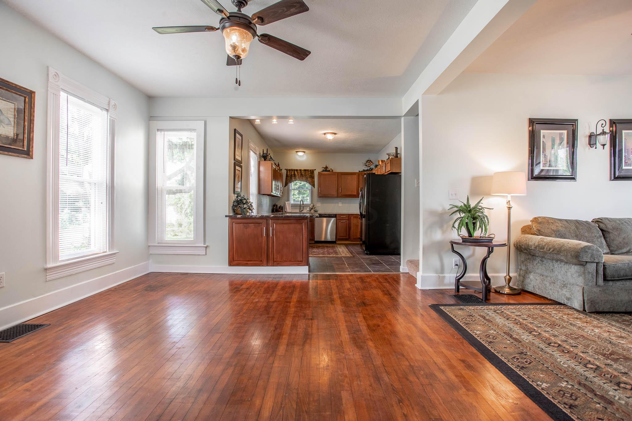 422 Cleveland Road West Huron, OH 44839 - Photo 12 of 37 Gallery Image 12