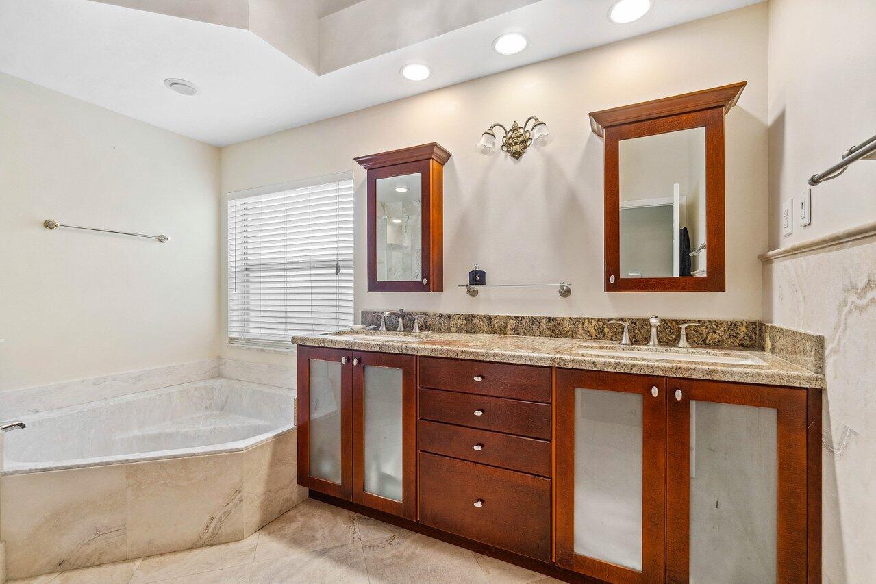 23312 Costa Del Sol Boulevard Boca Raton, FL 33433 - Photo 24 of 51 025-23312CostaDelSolBoulevard-BocaRaton-