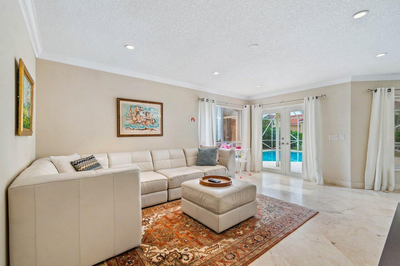 23312 Costa Del Sol Boulevard Boca Raton, FL 33433 - Photo 8 of 51 009-23312CostaDelSolBoulevard-BocaRaton-