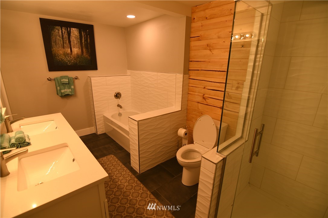 20114 45th Drive Southeast Bothell, WA 98012 - Photo 11 of 28 Gallery Image 11