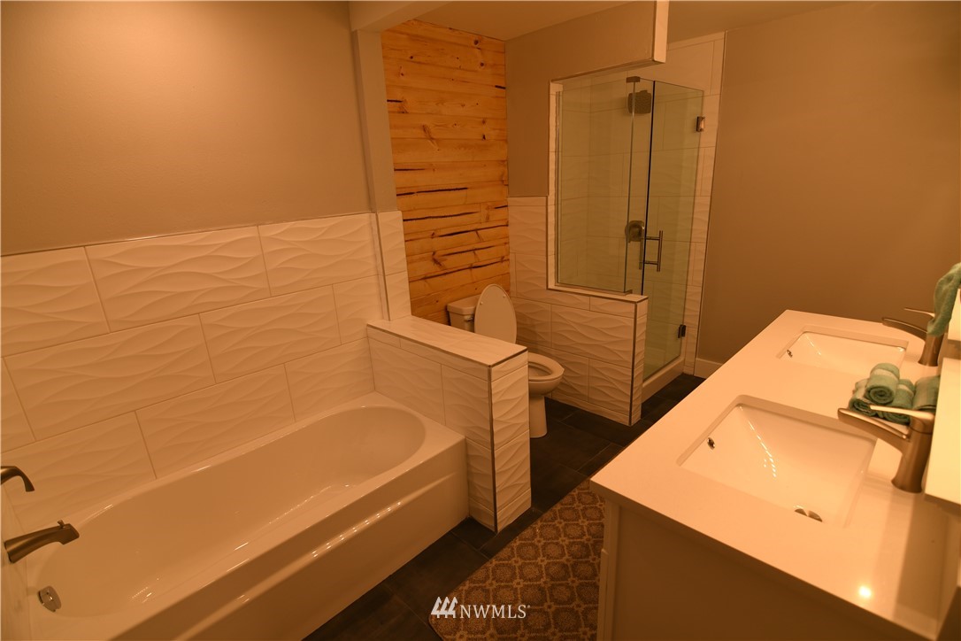 20114 45th Drive Southeast Bothell, WA 98012 - Photo 12 of 28 Gallery Image 12