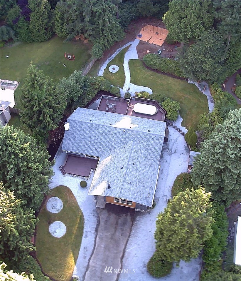 20114 45th Drive Southeast Bothell, WA 98012 - Photo 3 of 28 Gallery Image 3