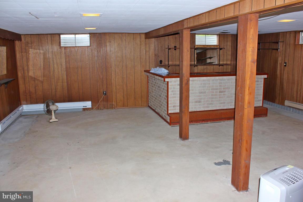 2122 Oreville Road Lancaster, PA 17601 - Photo 12 of 23 Gallery Image 12