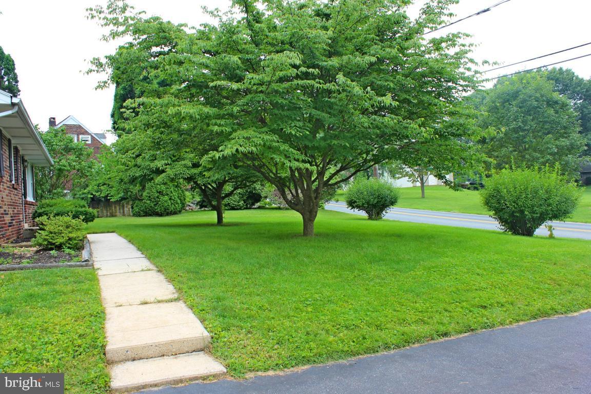 2122 Oreville Road Lancaster, PA 17601 - Photo 19 of 23 Gallery Image 19