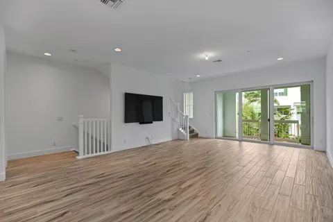 $929,000 | 5210 Beckman Terrace, Palm Beach Gardens, FL 33418