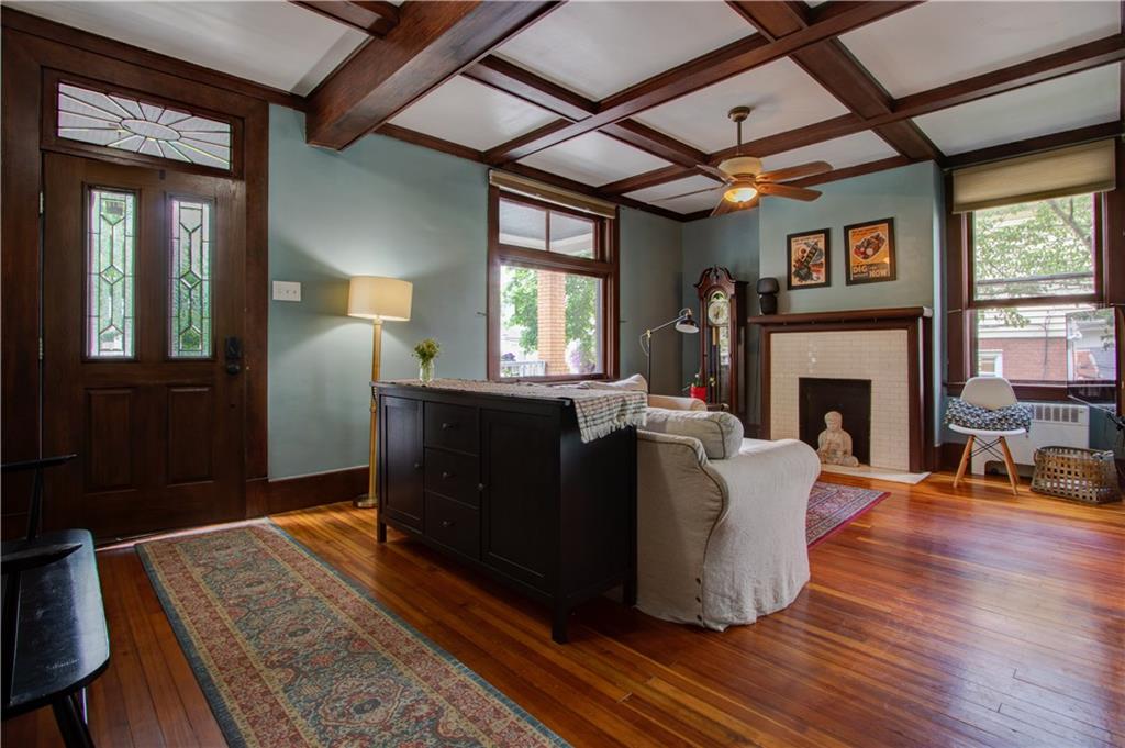 118 Ridgewood Avenue Pittsburgh, PA 15229 - Photo 2 of 25 Gallery Image 2