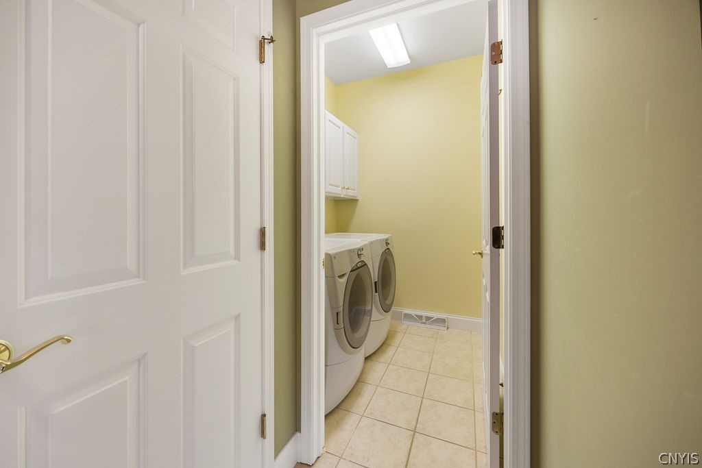 206 Falling Brook Path Manlius, NY 13066 - Photo 16 of 31