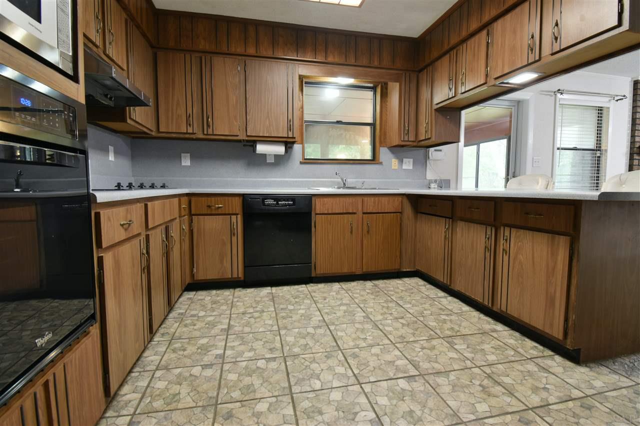 7035 Frank Reeder Road Pensacola, FL 32526 - Photo 17 of 47 Gallery Image 17