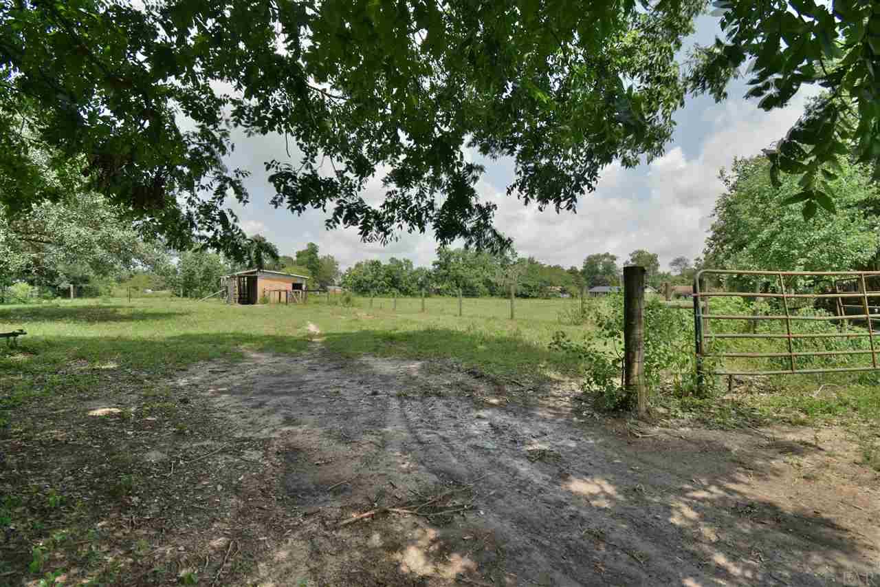 7035 Frank Reeder Road Pensacola, FL 32526 - Photo 40 of 47 Gallery Image 40